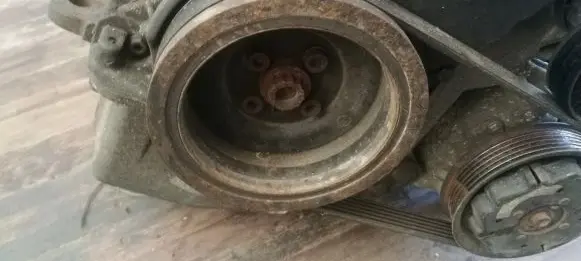 Skoda Fabia Mk1 (6Y) Crankshaft pulley