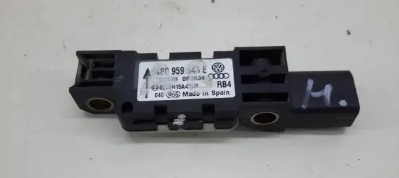 Audi A8 S8 D3 4E Airbag deployment crash/impact sensor 4B0959643E