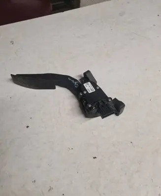 Opel Signum Accelerator throttle pedal 9186724 6PV00832200