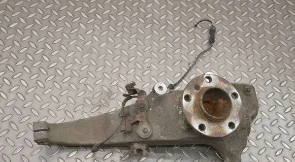 BMW 5 F10 F11 Front wheel hub