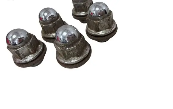 Mitsubishi Grandis Nuts/bolts 