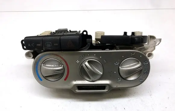 Toyota Yaris Climate control unit 758277