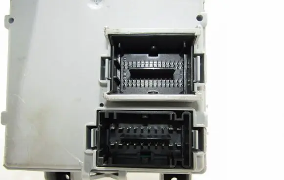 Ford Ka Fuse module 0051873500