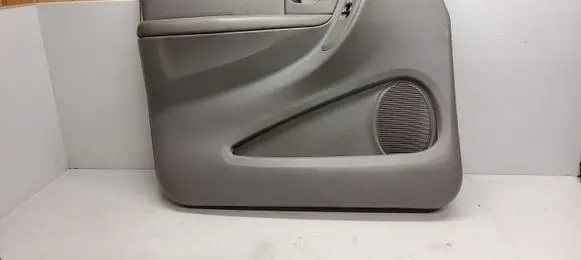 Chrysler Town & Country IV Front door card panel trim