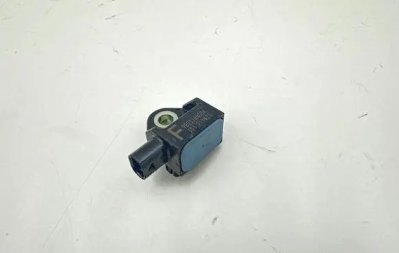 Subaru Outback (BT) Airbag deployment crash/impact sensor 98231AN00A