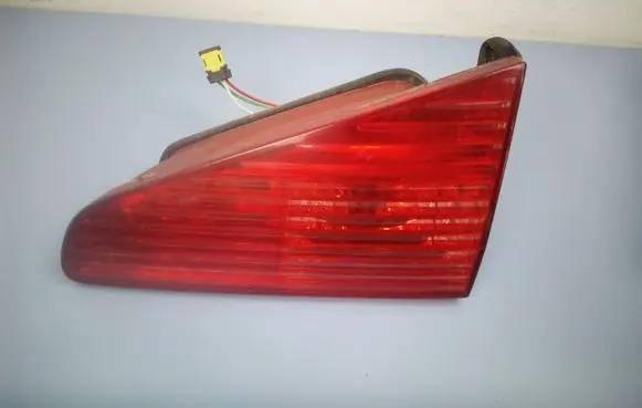 Peugeot 607 Tailgate rear/tail lights 96295402 2543