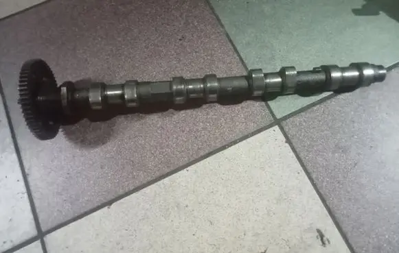 BMW 3 E46 Camshaft 2249541