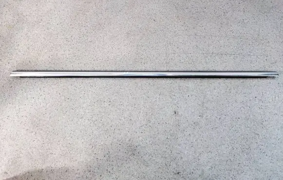Volkswagen Golf VII Front door glass trim molding
