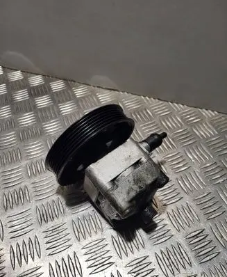 Volvo XC90 Power steering pump 30665100 7617955120