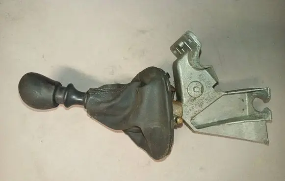 Renault Trafic II (X83) Gear shifter/selector 4913921