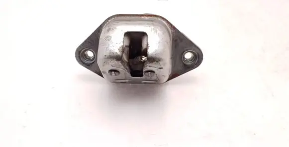 Subaru Legacy Tailgate/trunk/boot lock/catch/latch