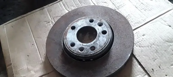 Renault Laguna III Front brake disc