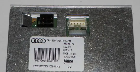 Volkswagen PASSAT B7 LED ballast control module 89393773 4613937730 9377306107501142