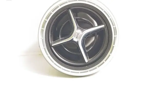 Mercedes-Benz CLA C117 X117 W117 Dash center air vent grill A1178300354