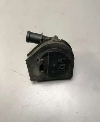 Volkswagen Jetta USA Electric auxiliary coolant/water pump 5Q0965561