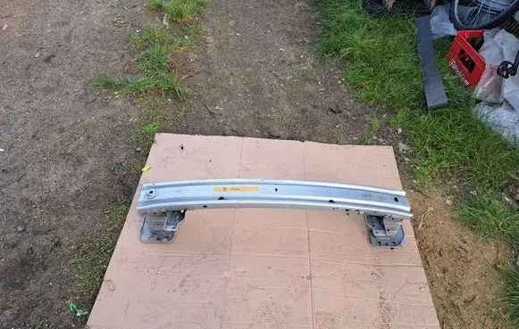 Ford B-MAX Front bumper support beam 