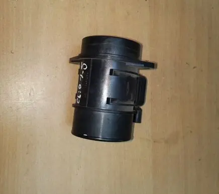 Renault Clio IV Mass air flow meter 8200702517