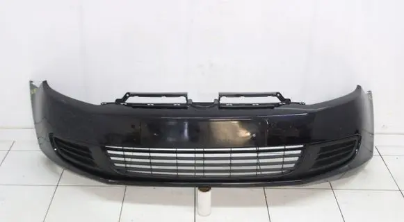 Volkswagen Golf VI Front bumper