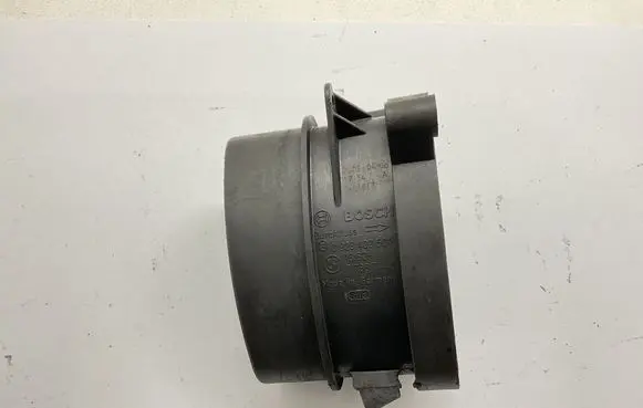BMW X5 E53 Mass air flow meter 7788744 1401817 0928400504
