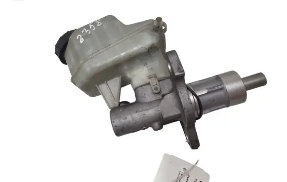 Opel Astra J Master brake cylinder 03350890241 03350890231