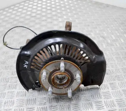 Honda Odyssey Front wheel hub