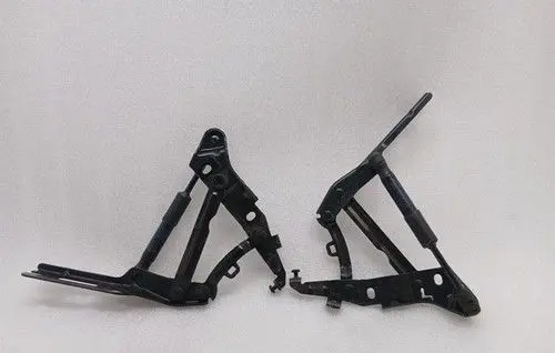 Audi R8 4S Tailgate/trunk/boot hinge 4S7827301