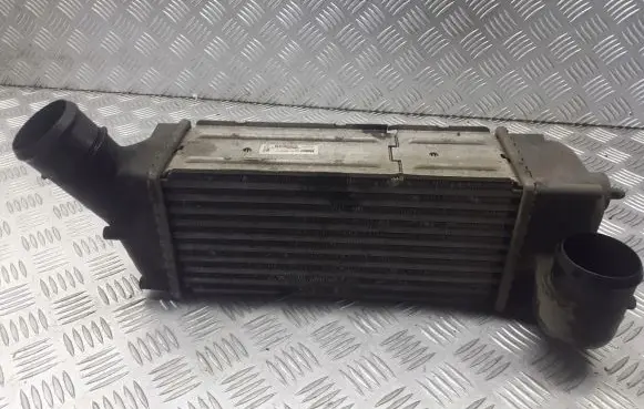 Citroen C4 Grand Picasso Intercooler radiator 9656897180