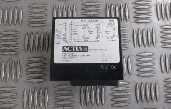 Renault Scenic I Voltage converter/converter module 5010415050