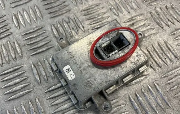 Jeep Cherokee Headlight ballast module Xenon 130732932015 1200VDCA3VAC 10EEG141015