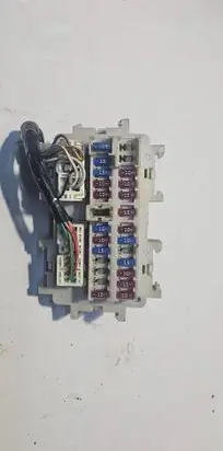 Nissan Murano Z50 Fuse module 0372AM60A 5B16