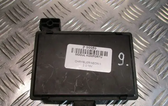 Chrysler Neon II Central body control module P05293043AD043AD