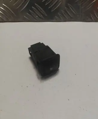 Volkswagen Golf IV Fuel tank opening switch 3B0959835