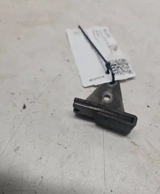 KIA Sorento Slide rail for timing chain 