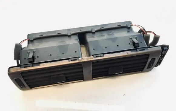 Audi A6 S6 C5 4B Dash center air vent grill 4b1820951