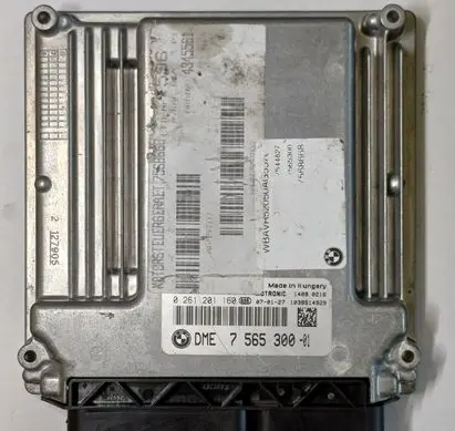 BMW 3 E90 E91 Engine control unit/module 7565300 0261201160