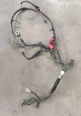Jeep Grand Cherokee (WK) Positive cable (battery) 96555AJ
