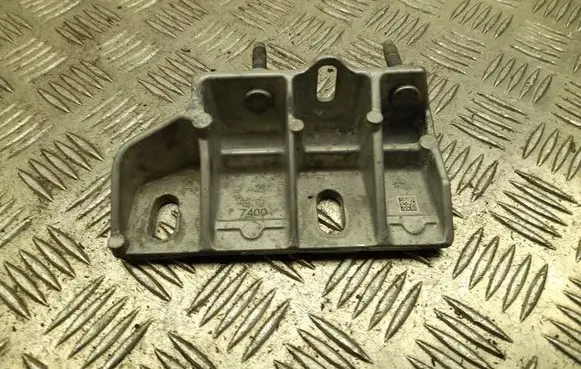 Mercedes-Benz EQE v295 Engine mounting bracket A2973307400