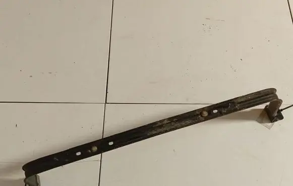 Ford C-MAX II Fuel tank mounting bracket AV619057AC