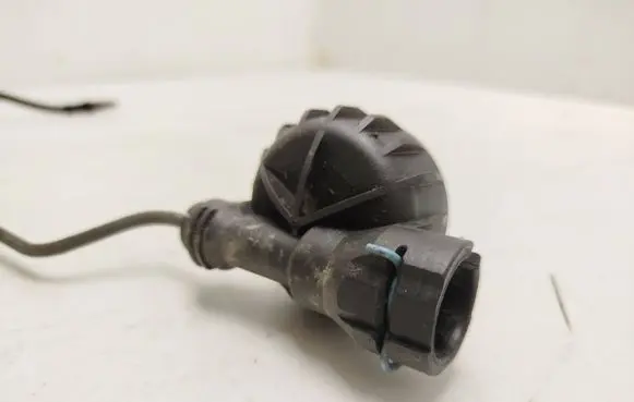 Opel Combo D Clutch pipe/line 95510110