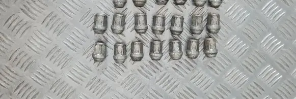 Nissan Murano Z51 Nuts/bolts 