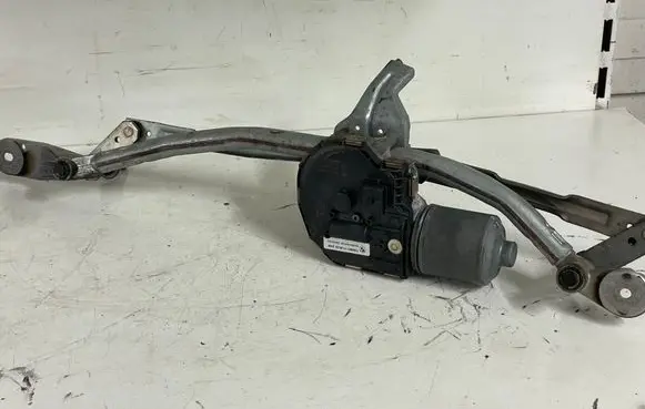 BMW 7 F01 F02 F03 F04 Front wiper linkage and motor 7185688