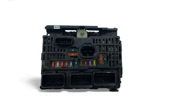 Peugeot 607 Fuse box set BSML0400 9661682780
