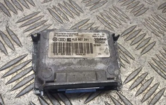 Volkswagen PASSAT B6 Xenon control unit/module 4L0907391