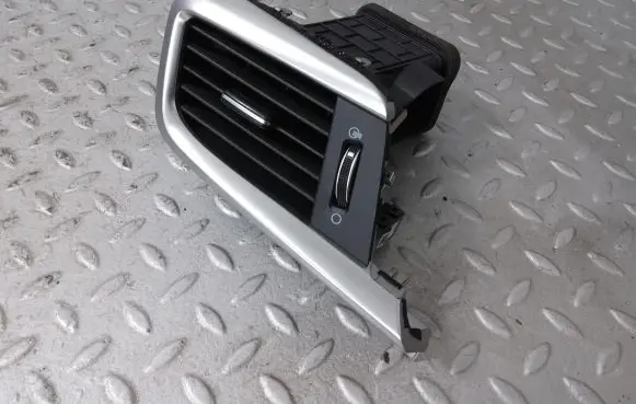 KIA Optima Dashboard side air vent grill/cover trim 84790D4AC0 84790D4AC0SJ5
