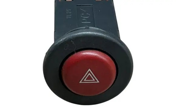 Mitsubishi Canter Hazard light switch 7L25