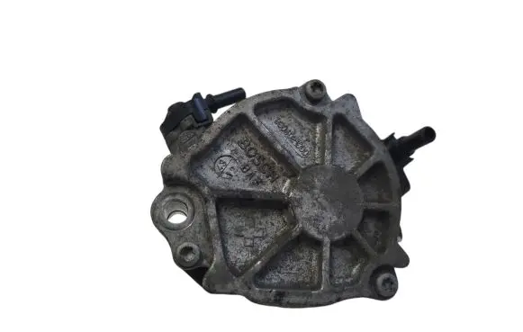 Volvo V40 Vacuum pump 9804021880
