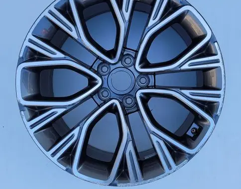R19 alloy rim