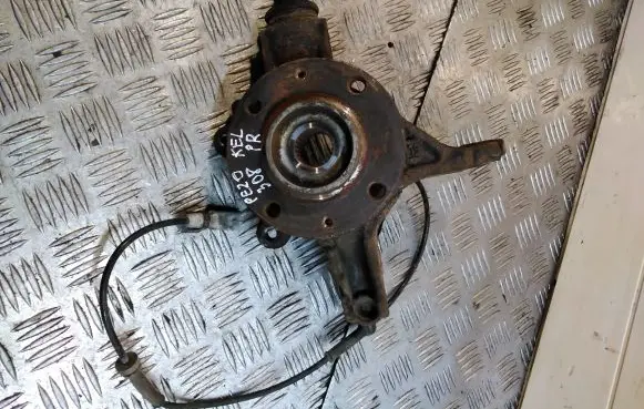 Peugeot 308 SW Front wheel bearing hub 