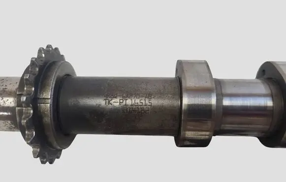 Jaguar XF X250 Camshaft 4R8Q6A270AB