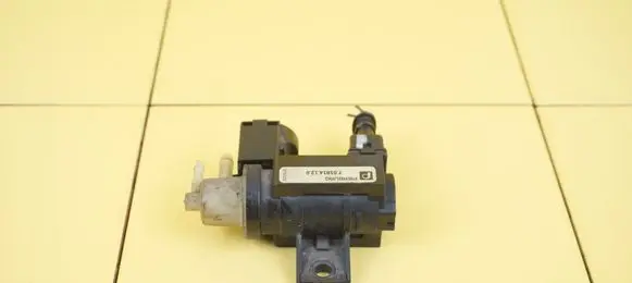 Opel Vivaro Valve vacuum 701814120 R9M408